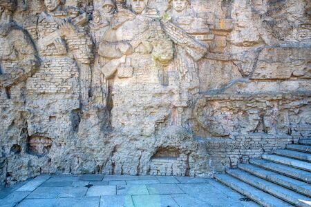 VOLGOGRAD, RUSSIA - 26 MAY 2019: Bas-relief wall in Mamaev Kurgan, Volgogradのeditorial素材