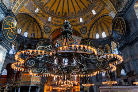 ISTANBUL, TURKEY - 10 DECEMBER 2020: chandelier in Hagia Sophia Mosque interiorのeditorial素材