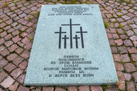 MURMANSK, RUSSIA - SEPTEMBER 18, 2021: Memorial plaque cemetery in Pechenga.のeditorial素材