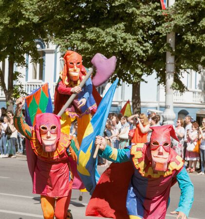 Voronezh / Russia - 06/12/2015: International Platonov festival in Voronezh - Platonovfest. Parade of street theaters.のeditorial素材