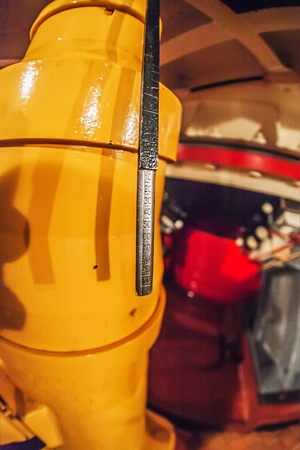 In the photo - the hydraulic cylinder of the drive mechanism