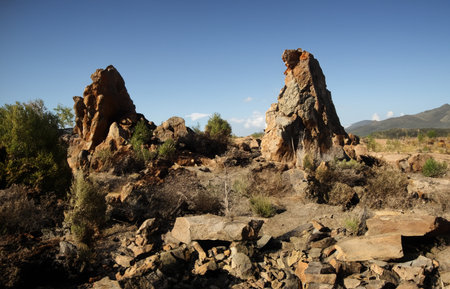wild landscapes with rocks and grassの素材