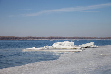 The ice floats on the riverの写真素材