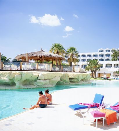 Paradise availableのeditorial素材