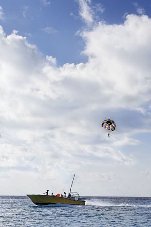 parasailing in the cozumel bayの写真素材