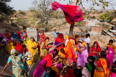 Rajasthan,India - March 29 : woman of the countryside are celebrating the god who protect them in the gangaur festival one of the most important of the year,march 29 2009 in all rajasthan,indiaのeditorial素材