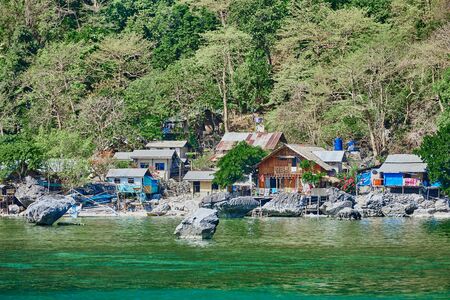 El Nido Palawan Philippines-April 5, 2015 :El Nido port harbour city in Palawan Philippinesのeditorial素材