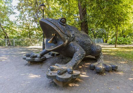 Monument to the frog statue in Mariinsky Park Landmark of Kiev Ukraine Europeの写真素材