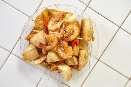 Stir fried spicy shrimp tofu is ready to be servedの写真素材