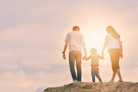 son, father, mother, boy, fun, love, nature, vacation, happiness, young, family, joy, summer, sun, together, outdoors, play, travel, smiling, parents, walk, lifestyle, relationship, parent, active, photo, happy family, positive people, relatives, recreatiの写真素材