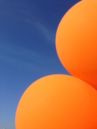 Orange balloon backgroundの素材