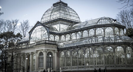 Crystal Palace (Palacio de Cristal) in Parque del Retiro in Madridのeditorial素材