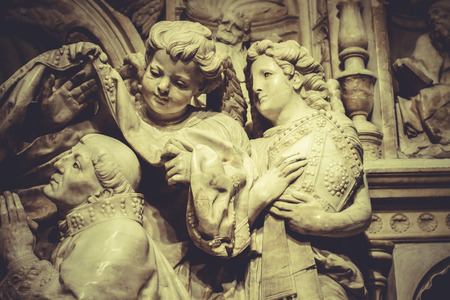religion sculptures, angels romantic gothicの写真素材