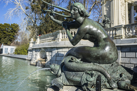 bronze sculpture of a mermaid. Lake in Retiro park, Madrid Spainのeditorial素材