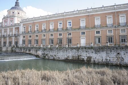 Fountains and gardens of the palace of Aranjuez in Madrid, Spainのeditorial素材