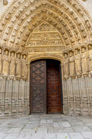 Ãvila Cathedral: A Masterpiece in City Wallsの写真素材