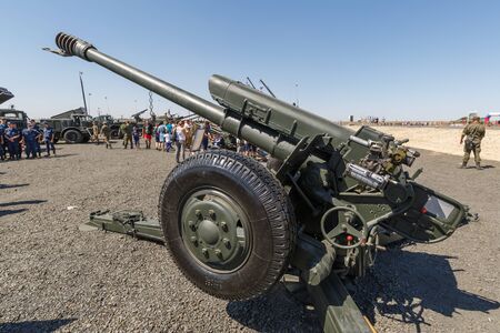 AUGUST 2018: International military technical forum "ARMY-2018". 122-mm Soviet howitzer D-30Aのeditorial素材