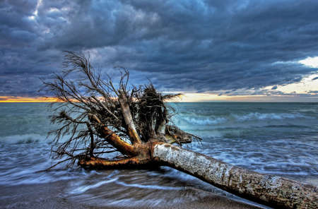 Lake Huron, bounded on the west by the U.S. state of Michigan, and on the east by the province of Ontario, Canadaの写真素材