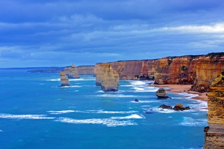 gibson steps and the twelve apostoles along great ocean roadの写真素材