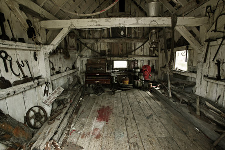 inside of a heritage tool shed の写真素材