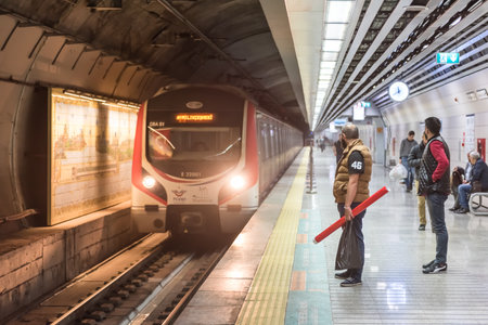 Unidentified wait for Marmaray train in Subway metro.Istanbul,Turkey,28 October 2017のeditorial素材