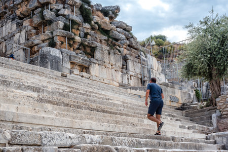 People visit ancient ruins at Ephesus historical ancient city, in Selcuk,Izmir,Turkey:20 August 2017のeditorial素材