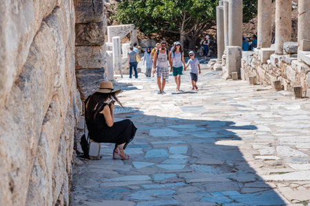 People visit ancient ruins at Ephesus historical ancient city, in Selcuk,Izmir,Turkey:20 August 2017のeditorial素材