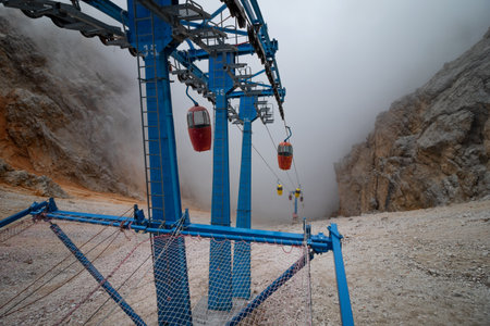 The gondola lift is Forcella Staunies, Monte Cristallo groupの写真素材
