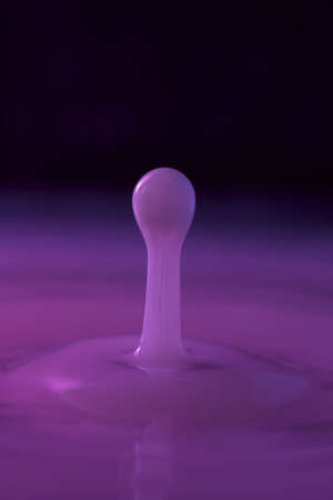 Beautifull purple drop の写真素材