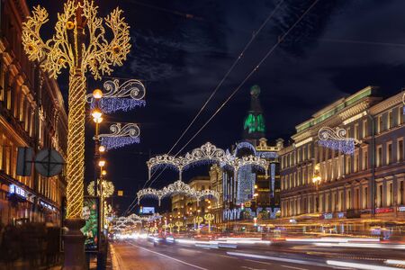 SAINT PETERSBURG, RUSSIA - JANUARY 1, 2017: Nevsky Prospect at night Christmas illumination. It is the main street in St. Petersburg. Petersburgのeditorial素材