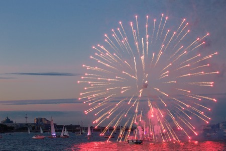 St. Petersburg, Russia - July 09, 2017: Fireworks on the Neva river, yachts, white nightのeditorial素材