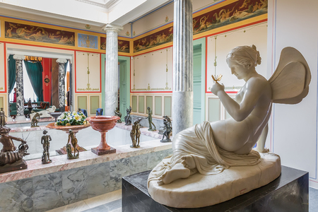 St. Petersburg, Russia - August 30, 2017: Interior of Tsarina's Pavilion in Peterhof on Islands was built for the Empress Aleksandra Feodorovnaのeditorial素材