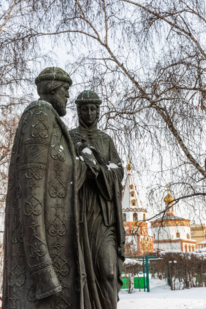 Russia, Irkutsk - February 21, 2021: Monument to Peter and Fevronia of Murom, Square of Spasskaya Churchのeditorial素材
