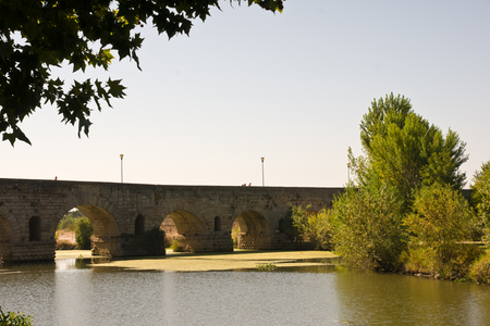 Roman bridge in Merida, Badajoz, Extremadura, Spainの写真素材