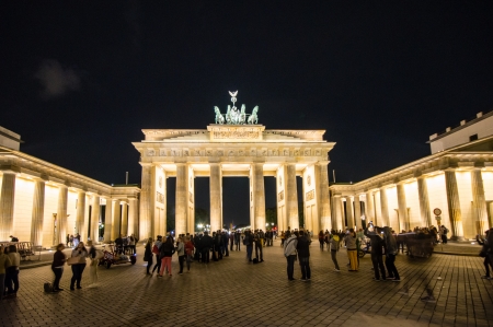 BERLIN, GERMANY - SEPTEMBER 16:  Brandenburg Gate and Pariser Platz on September 16, 2013 in Berlin, Germany. Called Brandenburger Tor, it's one of the few monuments that survived after Second World War.のeditorial素材