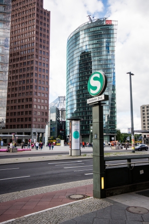 BERLIN, GERMANY - SEPTEMBER 16: View of Potsdamer Platz on September 16, 2013 in Berlin, Germany. It is one of the main public square and traffic intersection in the centre of Berlin.のeditorial素材
