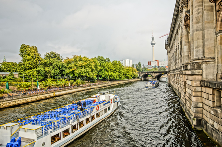 BERLIN, GERMANY - SEPTEMBER 20: Spree river and Tv Tower view on September 20, 2013 in Berlin, Germany. のeditorial素材