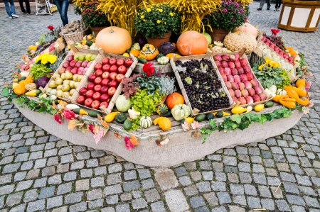 DRESDEN, GERMANY - SEPTEMBER 21: People on a street market on September 21, 2013 in Dresden, Germany. Dresden is the capital of Saxony. のeditorial素材