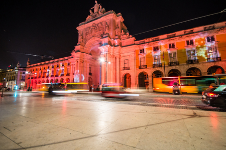 LISBOA, PORTUGAL - NOVEMBER 30: Christmas lights in Arco da Rua Augusta on November 30, 2013 in Lisbon, Portugal. The arch was built to commemorate the city's reconstruction after the 1755 earthquake.のeditorial素材