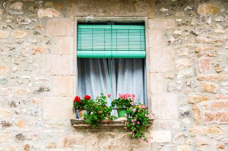 old windowの写真素材