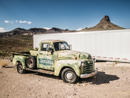 COOL SPRINGS, AZ, USA - SEPTEMBER 06: Cool Springs station on September 06, 2015 in Arizona, United States. It is a restored service station on old Route 66 in Arizona.のeditorial素材