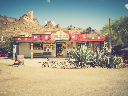 OATMAN, USA - SEPTEMBER 05: Oatman street on September 05, 2015 in Oatman, California, United States. Oatman is a former mining town in the Black Mountains of Mohave County.のeditorial素材