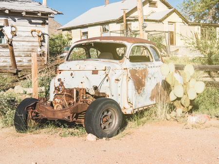 ARIZONA, USA - SEPTEMBER 06: Old gas station in historic Route 66 on September 06, 2015 in Arizona, United States. Route 66 was established on November 11, 1926.のeditorial素材