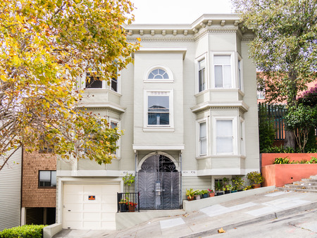 SAN FRANCISCO, USA - SEPTEMBER 15: Filbert Street on September 15, 2015 in San Francisco, California, United States. San Francisco was founded on June 29, 1776.のeditorial素材