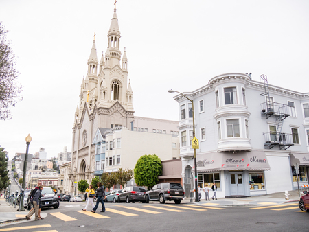 SAN FRANCISCO, USA - SEPTEMBER 15: Little Italy street on September 15, 2015 in San Francisco, California, United States. San Francisco was founded on June 29, 1776.のeditorial素材