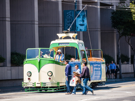 SAN FRANCISCO, USA - SEPTEMBER 15: Pier 39 on September 15, 2015 in San Francisco, California, United States. San Francisco was founded on June 29, 1776.のeditorial素材