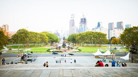 Philadelphia, Pennsylvania, USA - 16 October, 2016: Eakins Oval is a traffic circle. It forms the northwest end of the Benjamin Franklin Parkway just in front of the Museum of Art.のeditorial素材
