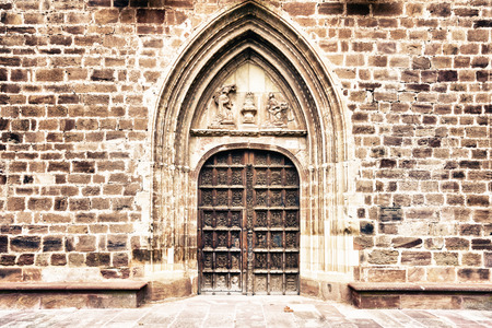 Ezcaray, La Rioja, Spain - 25.09.2016: St Mary Parish. The town is situated at the base of the San Lorenzo peak and is 13 km from the Valdezcaray ski area.のeditorial素材