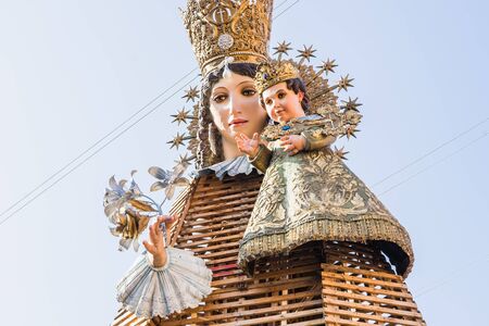 VALENCIA, SPAIN - MARCH 15: Virgin square with the Basilica of the Desamparados Virgin on March 15, 2017 in Valencia, Spain. It was built between 1652 and 1666.のeditorial素材