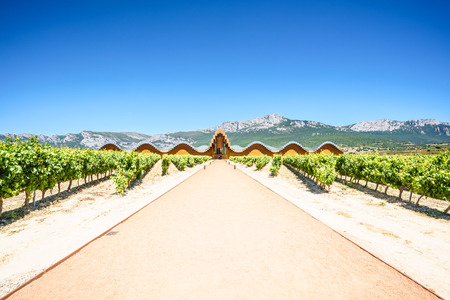 ALAVA,SPAIN - 24 AUGUST,2016: View of futuristic modern winery in Ysios in La Guardia.のeditorial素材